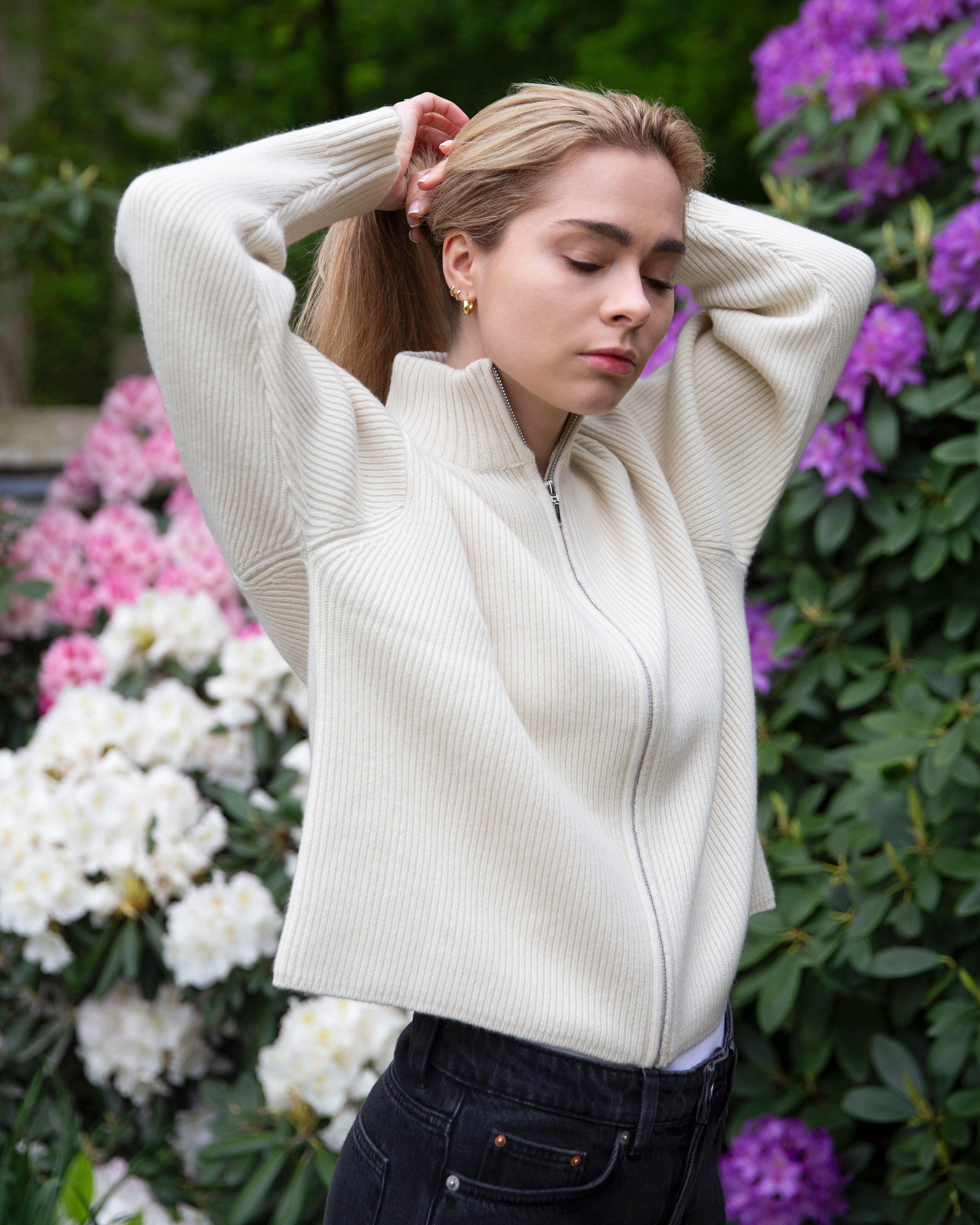Sweter Swan Zipper Heavy