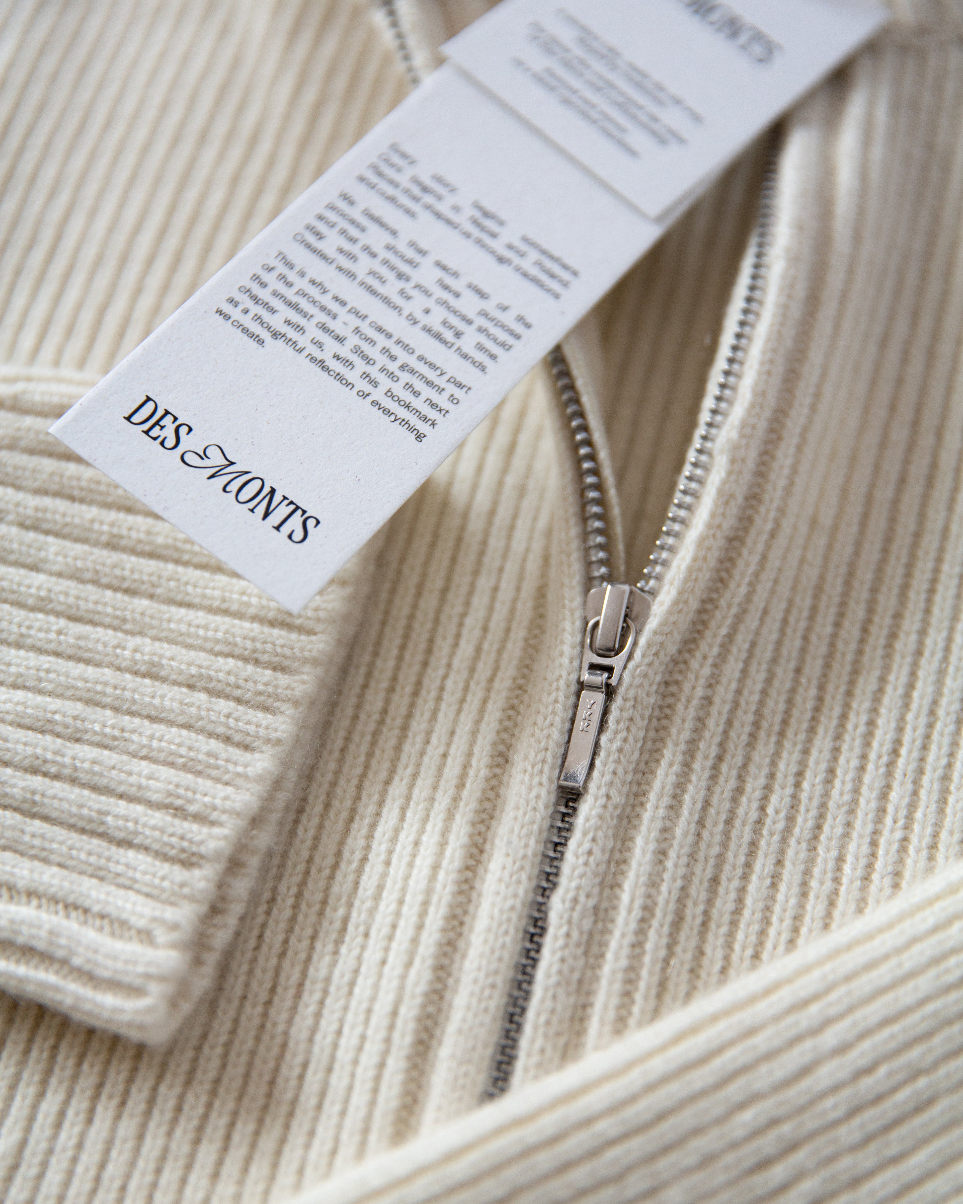 Sweter Swan Zipper Heavy